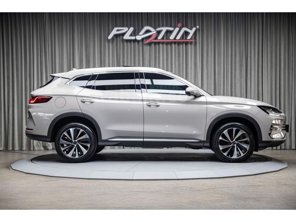 2025 BYD SEAL U DM-İ Design