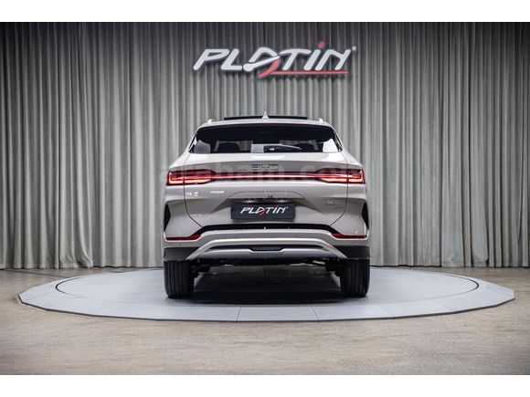 2025 BYD SEAL U DM-İ Design