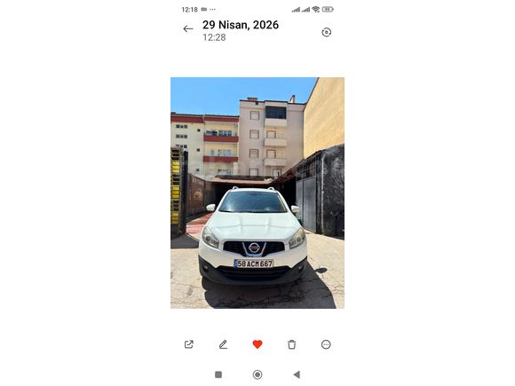 Sahibinden Nissan Qashqai 1.5 dCi Tekna 2011 Model  185.000 km Beyaz
