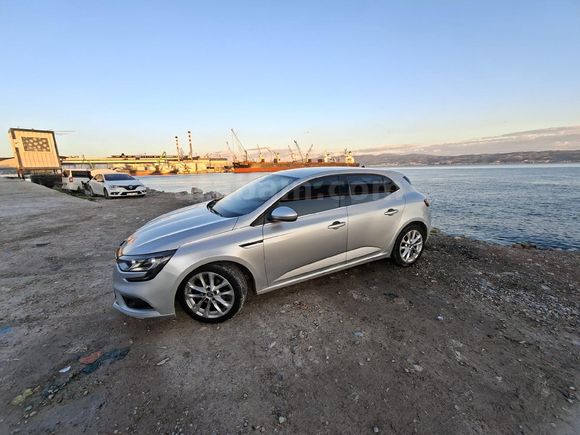 Sahibinden Renault Megane 1.5 dCi Touch Plus 2016 Model