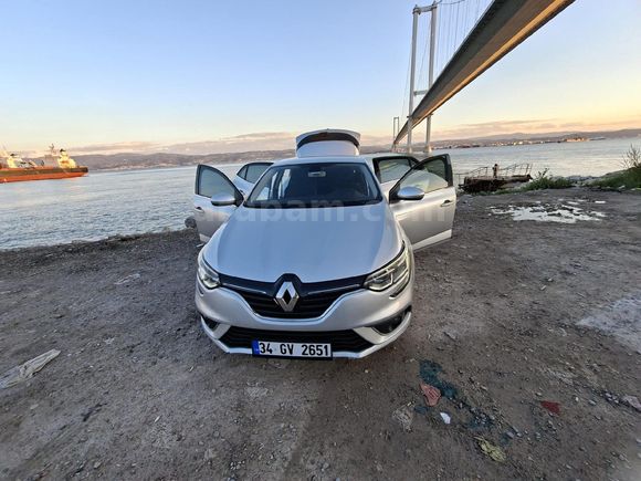 Sahibinden Renault Megane 1.5 dCi Touch Plus 2016 Model