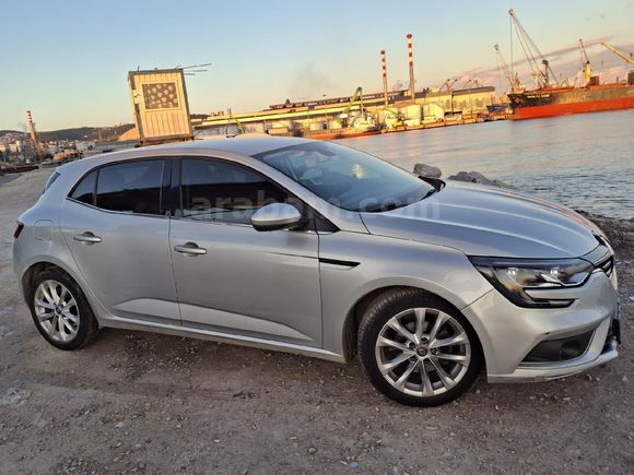 Sahibinden Renault Megane 1.5 dCi Touch Plus 2016 Model
