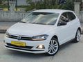 2017 VW POLO 1.O TSİ HATASIZ BOYASIZ R-LİNE GÖRÜNÜMLÜ