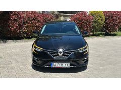 GEBZE SEZGİN OTOMOTİV DEN TÜM KREDİ KARTLARINA VADE SEÇENEĞİ OTOMATİK VİTES  Renault Megane 1.5 dCi Icon 2022 Model Kocaeli