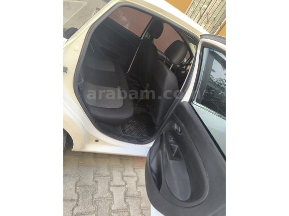Sahibinden Fiat Linea 1.3 Multijet Active Plus (pop kasa) 2015 Model  Beyaz