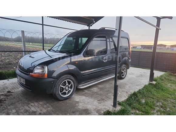 Sahibinden Renault Kangoo 1.4 RTE 2002 Model