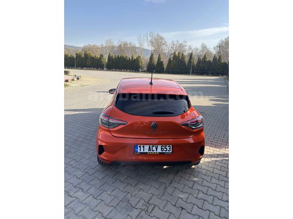 ÖĞRETMENDEN TEMİZ CLIO 