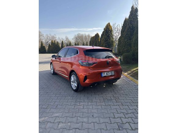 ÖĞRETMENDEN TEMİZ CLIO 