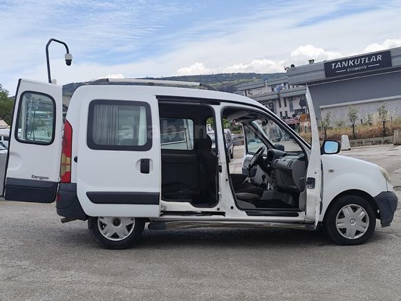 Galeriden Renault Kangoo 1.5 dCi Authentique 2008 Model İzmir