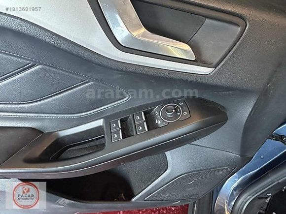 Pazar oto 2021 Ford Focus 1.5 TDCi Titanium...