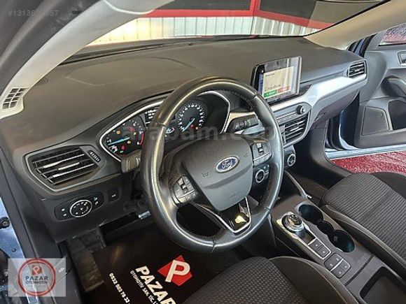 Pazar oto 2021 Ford Focus 1.5 TDCi Titanium...