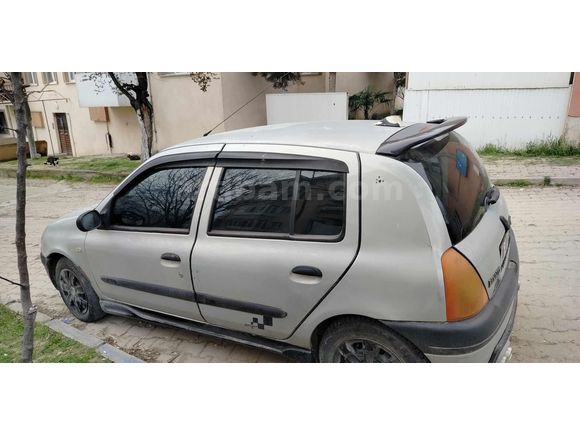 Sahibinden Renault Clio 1.4 RTA 2001 Model