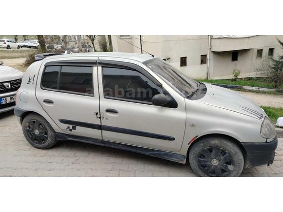 Sahibinden Renault Clio 1.4 RTA 2001 Model