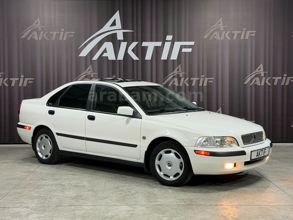 AKTİF den 2001 VOLVO S40 1.6 CLASSIC SUNROOF'LU BEYAZ BOYASIZ. .