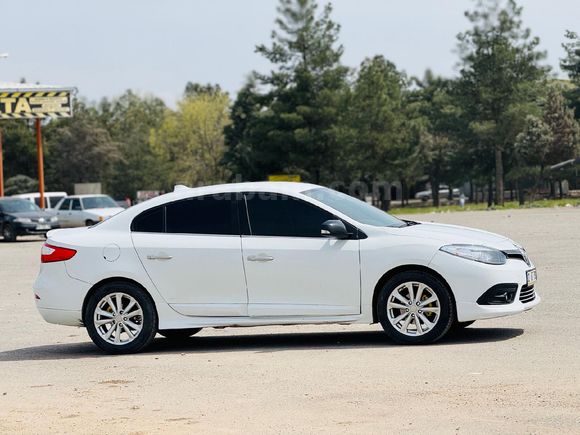Sahibinden Renault Fluence 1.6 Touch 2015 Model
