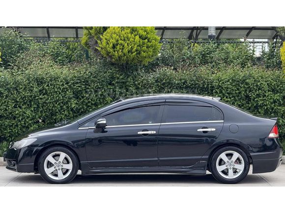 F.Y AUTO'DAN / '' DEĞİŞENSİZ '' / 2010 MODEL / HONDA CIVIC FD6
