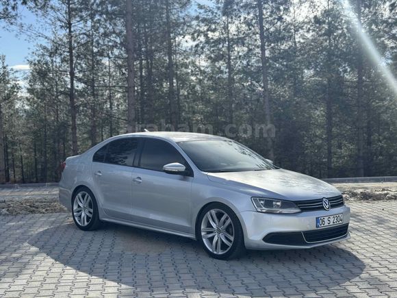 Sahibinden Volkswagen Jetta 1.6 TDi Trendline 2013 Model 