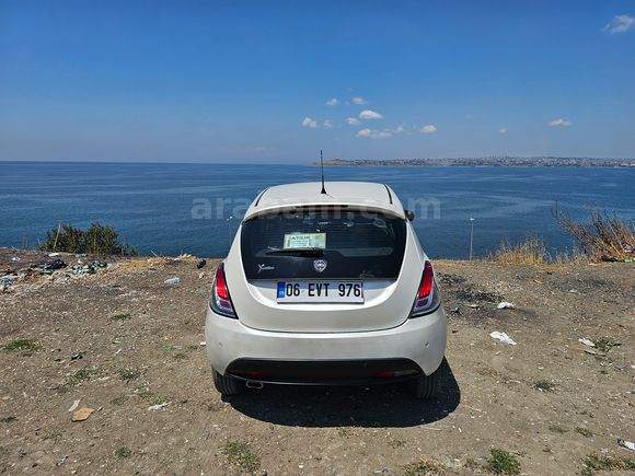 Yeni Sürücüler İçin | LANCIA Ypsilon 2013 | OTOMATİK 168 Bin KM