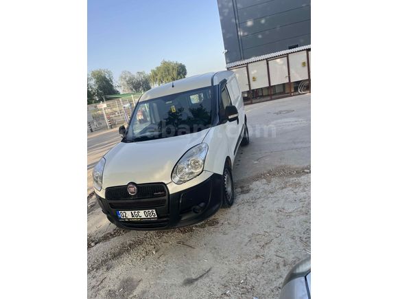 Sahibinden Fiat Doblo Cargo 1.3 Multijet 2012 Model  380.000 km Beyaz