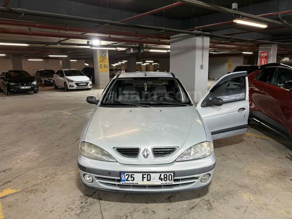 BAKIMLI YAKIT CİMRİSİ KLİMALI MEGANE 