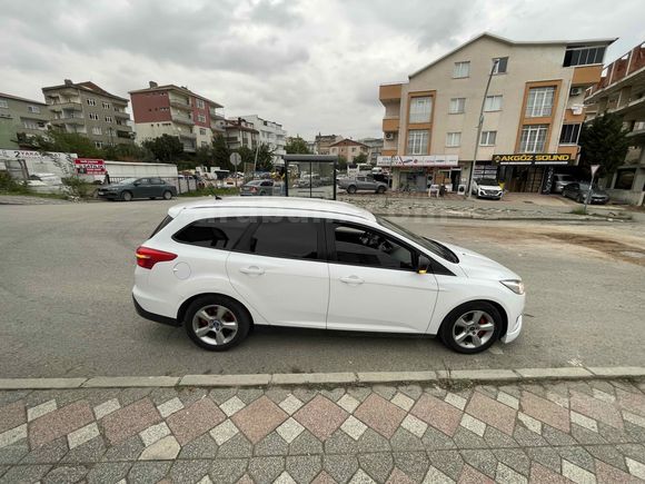 Temiz SWagon Focus 3.5 