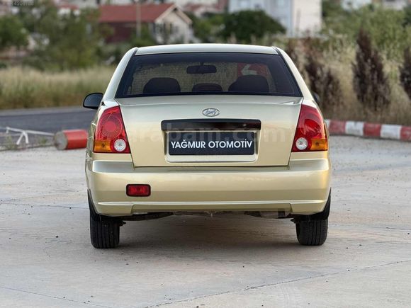 YAĞMUR OTOMOTİV DEN HYUNDAİ ACCENT DEĞİŞENSİZ CAM GİBİ