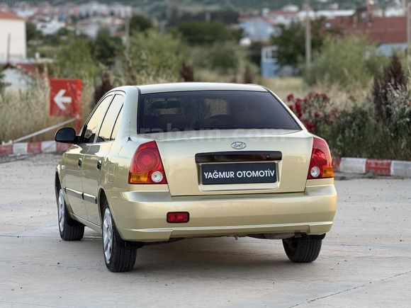 YAĞMUR OTOMOTİV DEN HYUNDAİ ACCENT DEĞİŞENSİZ CAM GİBİ
