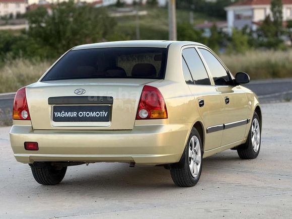 YAĞMUR OTOMOTİV DEN HYUNDAİ ACCENT DEĞİŞENSİZ CAM GİBİ