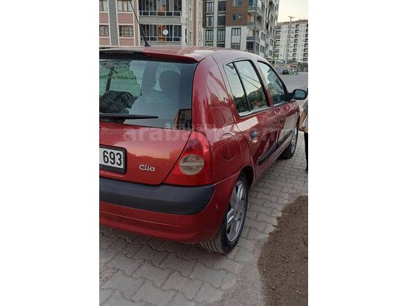 RenaultClio100hp