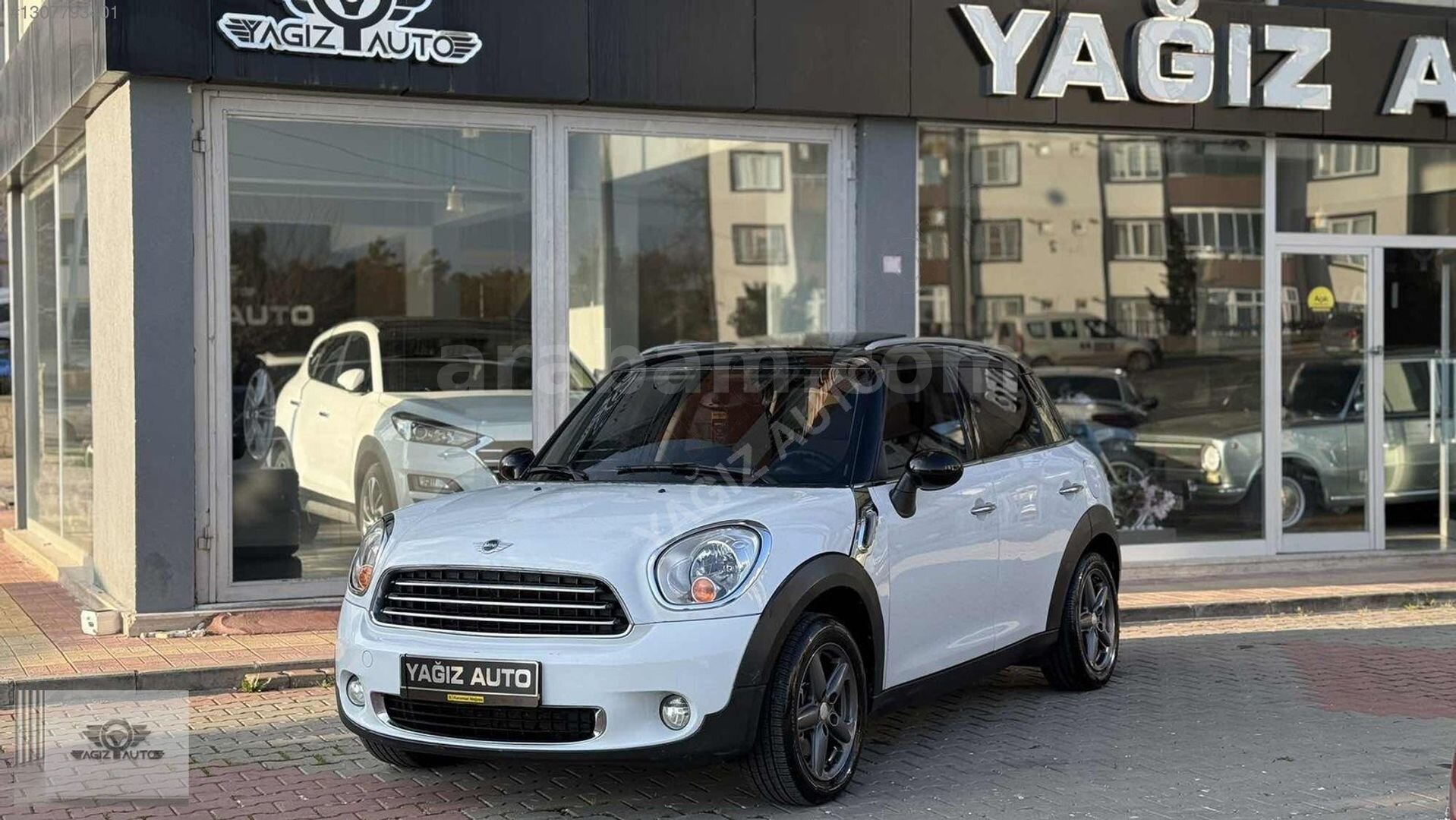 YAĞIZ AUTODAN 2012 cam tavan Countryman Türkiye paket otomatik 1
