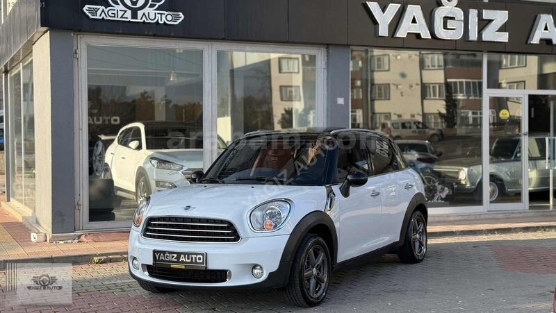 YAĞIZ AUTODAN 2012 cam tavan Countryman Türkiye paket otomatik