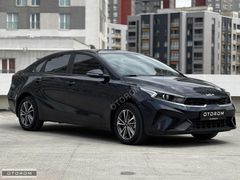 OTOROM 2023'Model Kia Cerato Elegance 36.000KM Hatasız