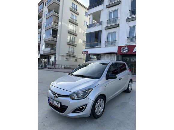 Sahibinden Hyundai i20 1.4 CRDi Jump 2013 Model  PAZARLIKSIZ SON FİYAT 