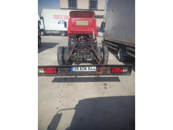 Galeriden Isuzu NPR  3.9 kamyon