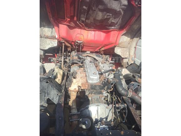 Galeriden Isuzu NPR  3.9 kamyon