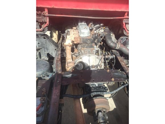 Galeriden Isuzu NPR  3.9 kamyon