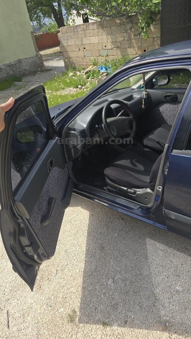 Sahibinden Suzuki Swift 1.3 GLX 2001 Model Şanlıurfa 315.000 km Lacivert 7