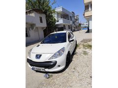 Sahibinden Peugeot 206+ 1.4 Fondöten 2012 Model