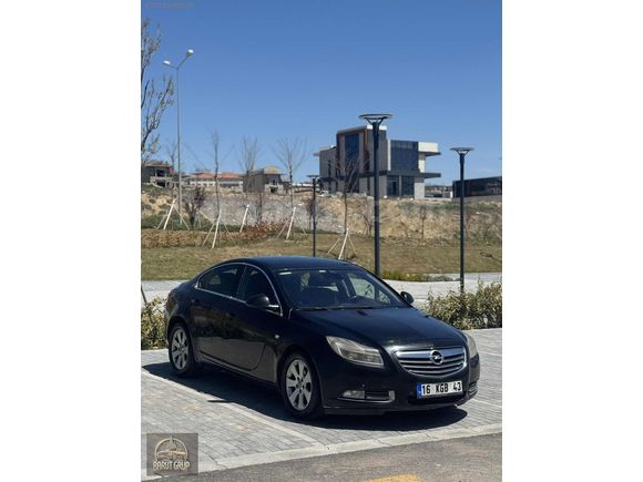 DİZEL OTOMATİK OPEL INSIGNIA DİZEL OTOMATİK DOLU PAKET