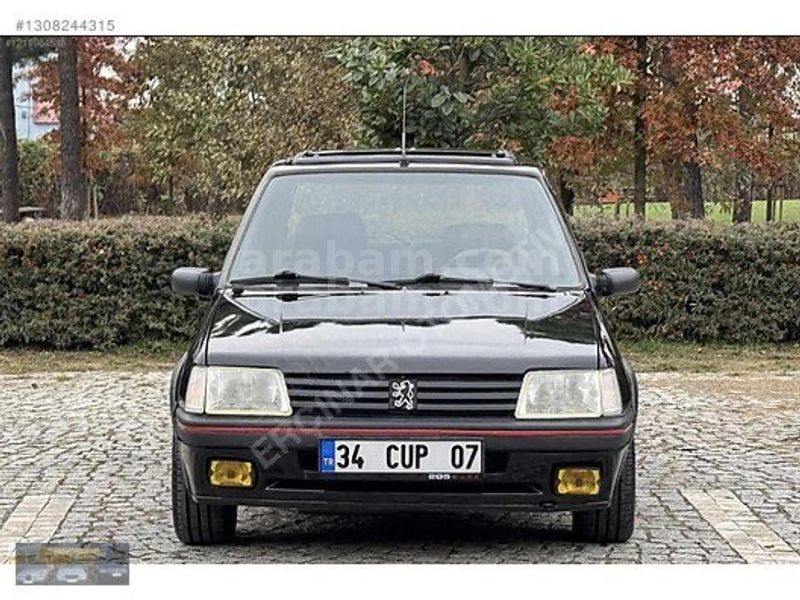 Galeriden Peugeot 205 1.9 1993 Model İstanbul 131.000 km Siyah