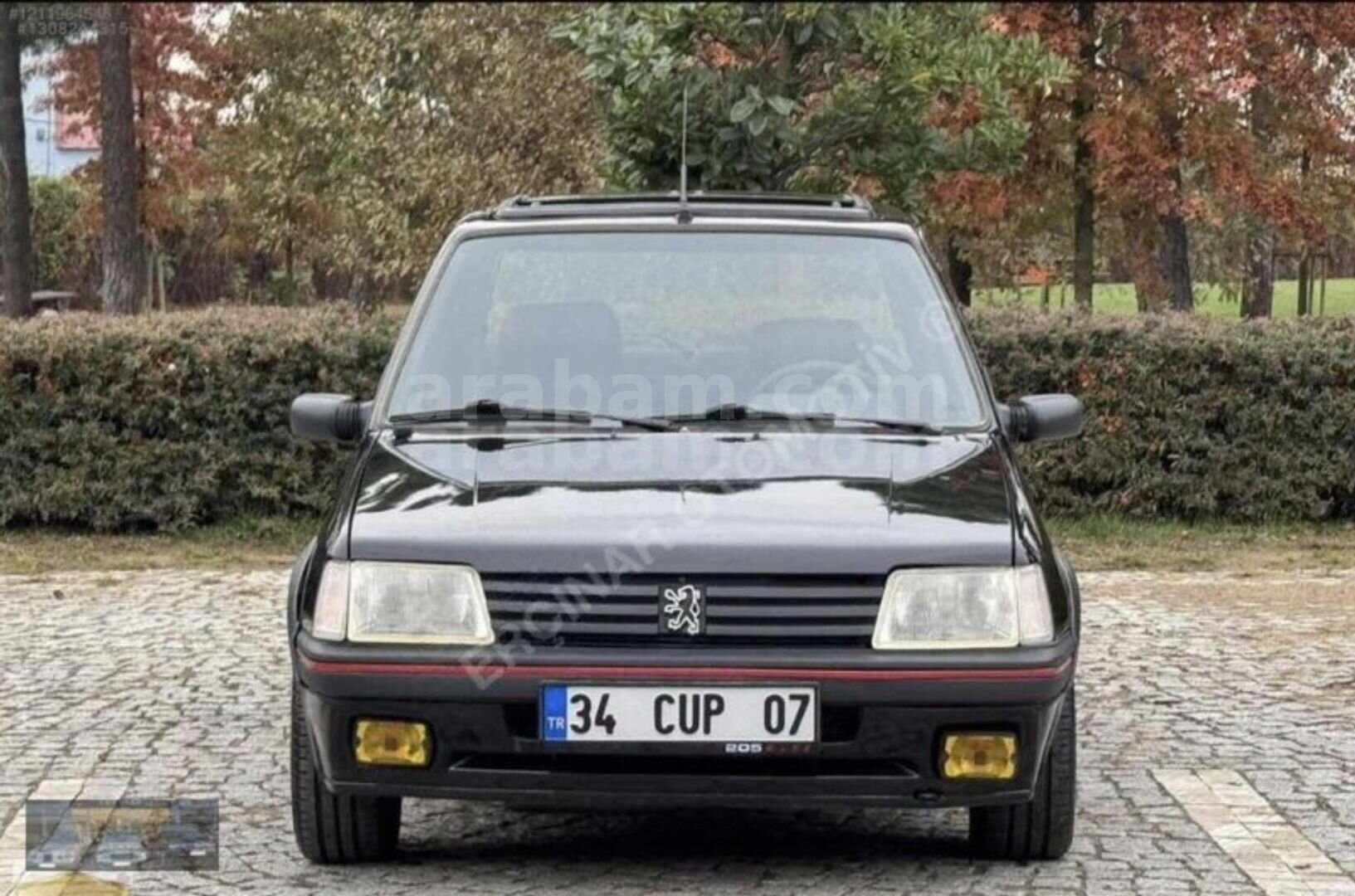 Galeriden Peugeot 205 1.9 1993 Model İstanbul 131.000 km Siyah 1
