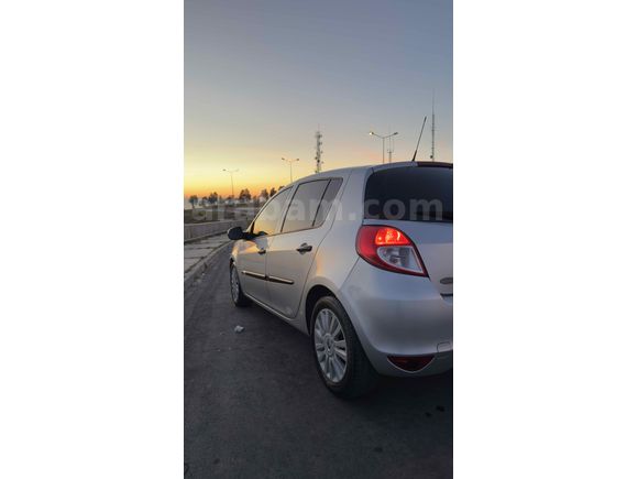 Sahibinden Renault Clio 1.5 dCi Authentique 2012 Model 