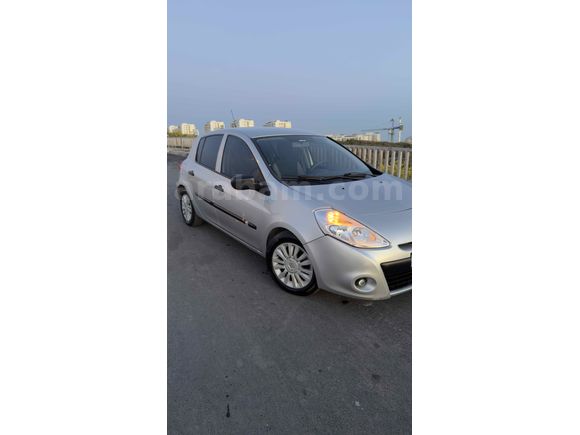 Sahibinden Renault Clio 1.5 dCi Authentique 2012 Model 