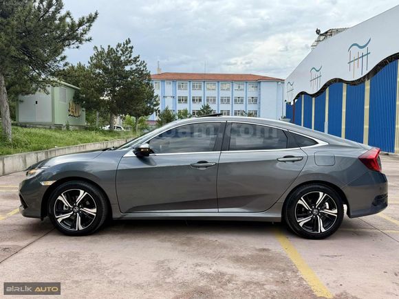 BİRLİK AUTO'DAN 2021 CIVIC ECO ELEGANCE LPG 61.000DE BOYASIZ