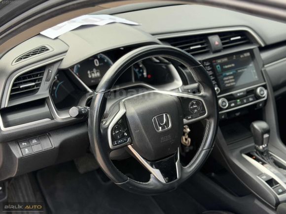 BİRLİK AUTO'DAN 2021 CIVIC ECO ELEGANCE LPG 61.000DE BOYASIZ