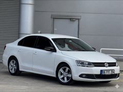 Sahibinden Volkswagen Jetta 1.6 TDi Comfortline 2012 Model  264.000 km Beyaz