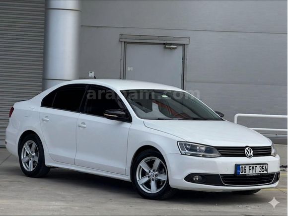 Sahibinden Volkswagen Jetta 1.6 TDi Comfortline 2012 Model  264.000 km Beyaz