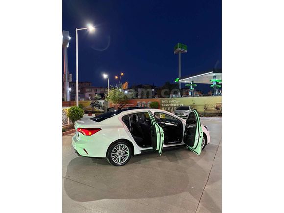 Sahibinden Ford Focus 1.5 TDCi Titanium 2019 Model   Cam tavanlıBeyaz