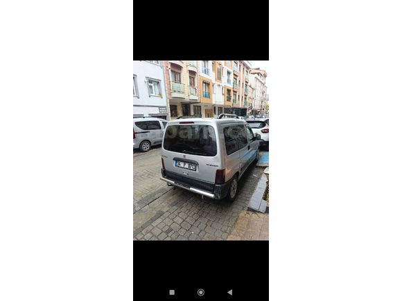 Sahibinden Peugeot Partner 1.9 D 2004 Model