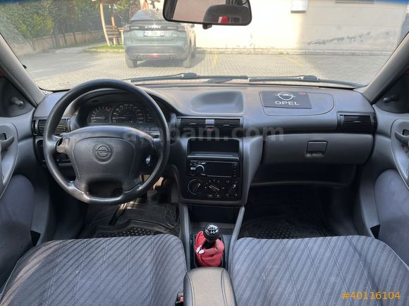 ARGEDEN 1998 MODEL OPEL ASTRA SEDAN GLS YENİ MUAYENELİ